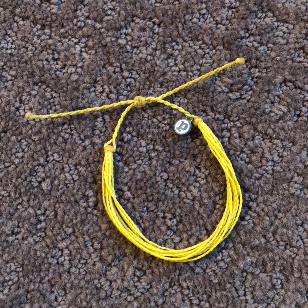 Yellow Pura Vida Bracelet!
